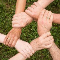 Circle Hands