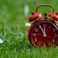 alarm-alarm-clock-clock-36351